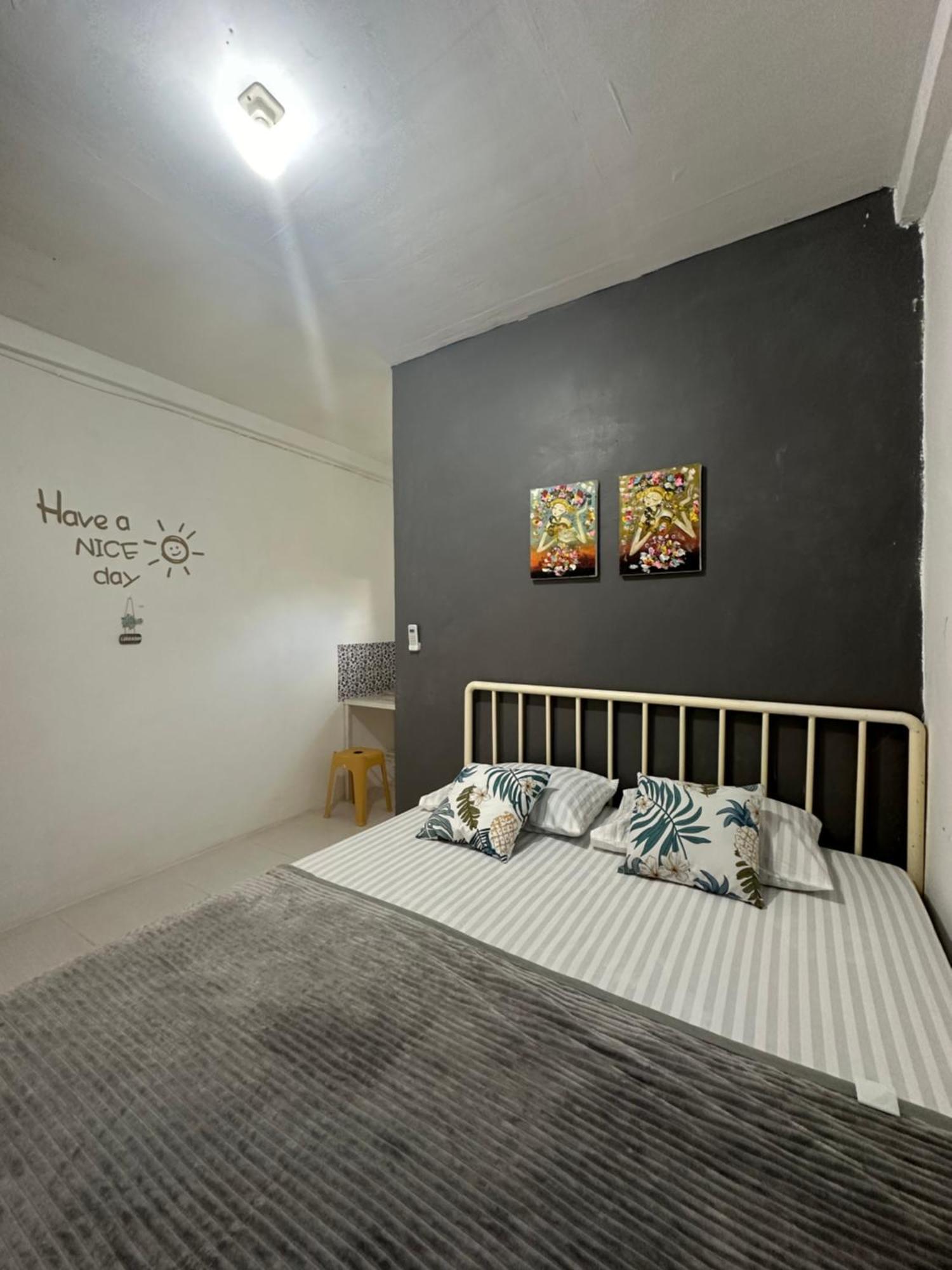 D'Flora Homestay Лабуан Баджо Екстериор снимка