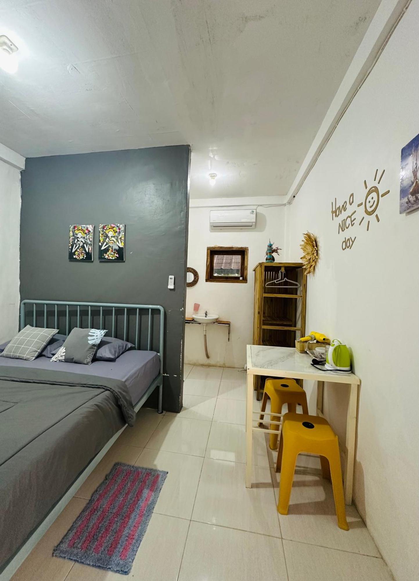 D'Flora Homestay Лабуан Баджо Екстериор снимка