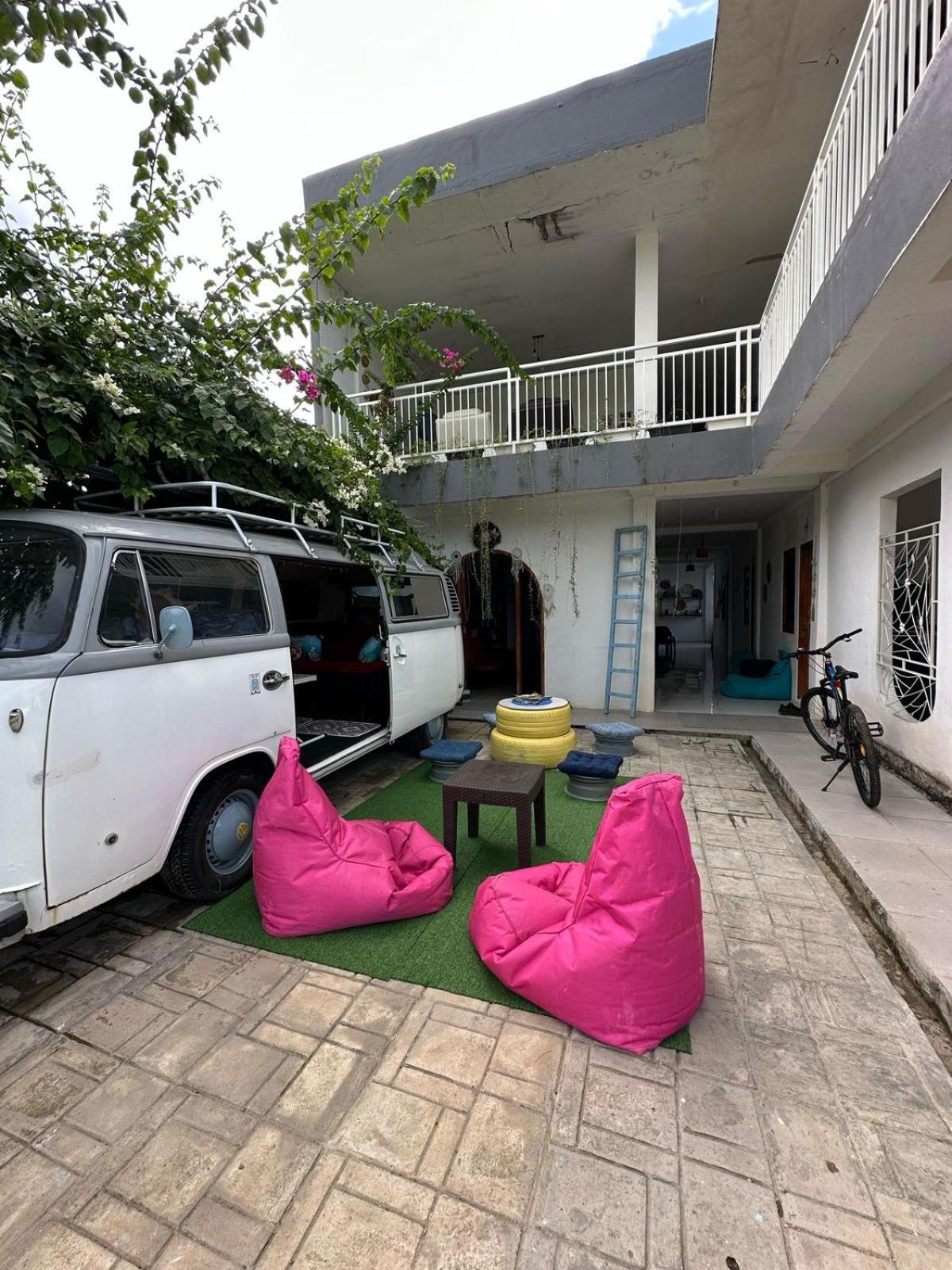 D'Flora Homestay Лабуан Баджо Екстериор снимка